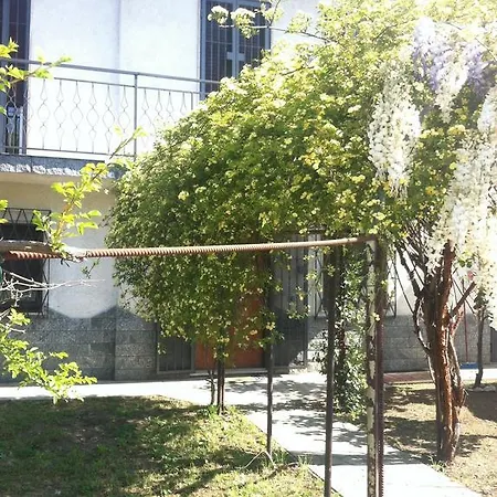 Di Vittorio 192 * Samarate